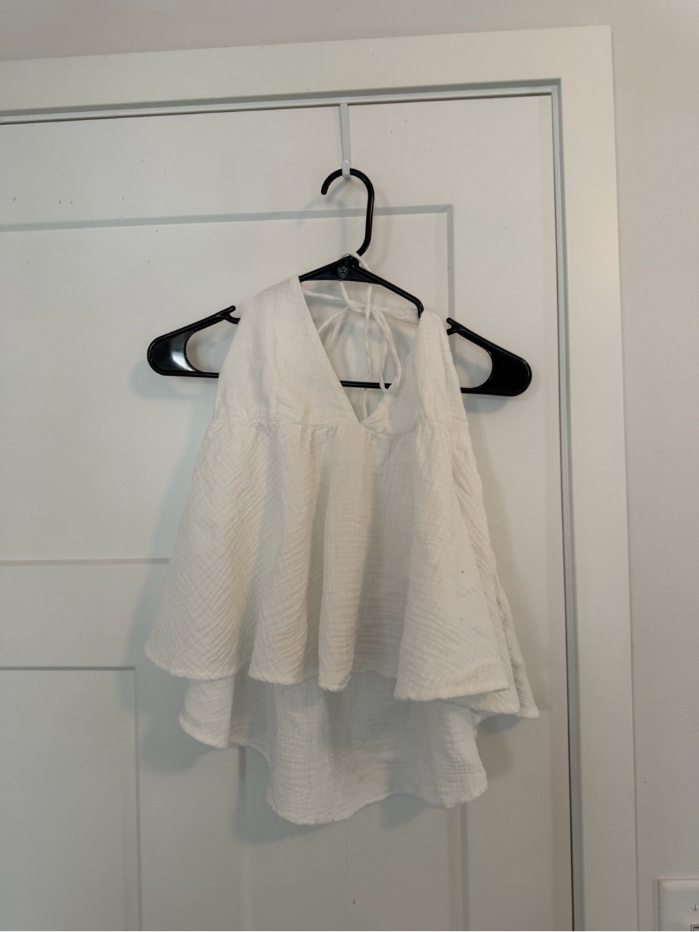 H&M White Tiered V-Neck Tie-Back Tank
